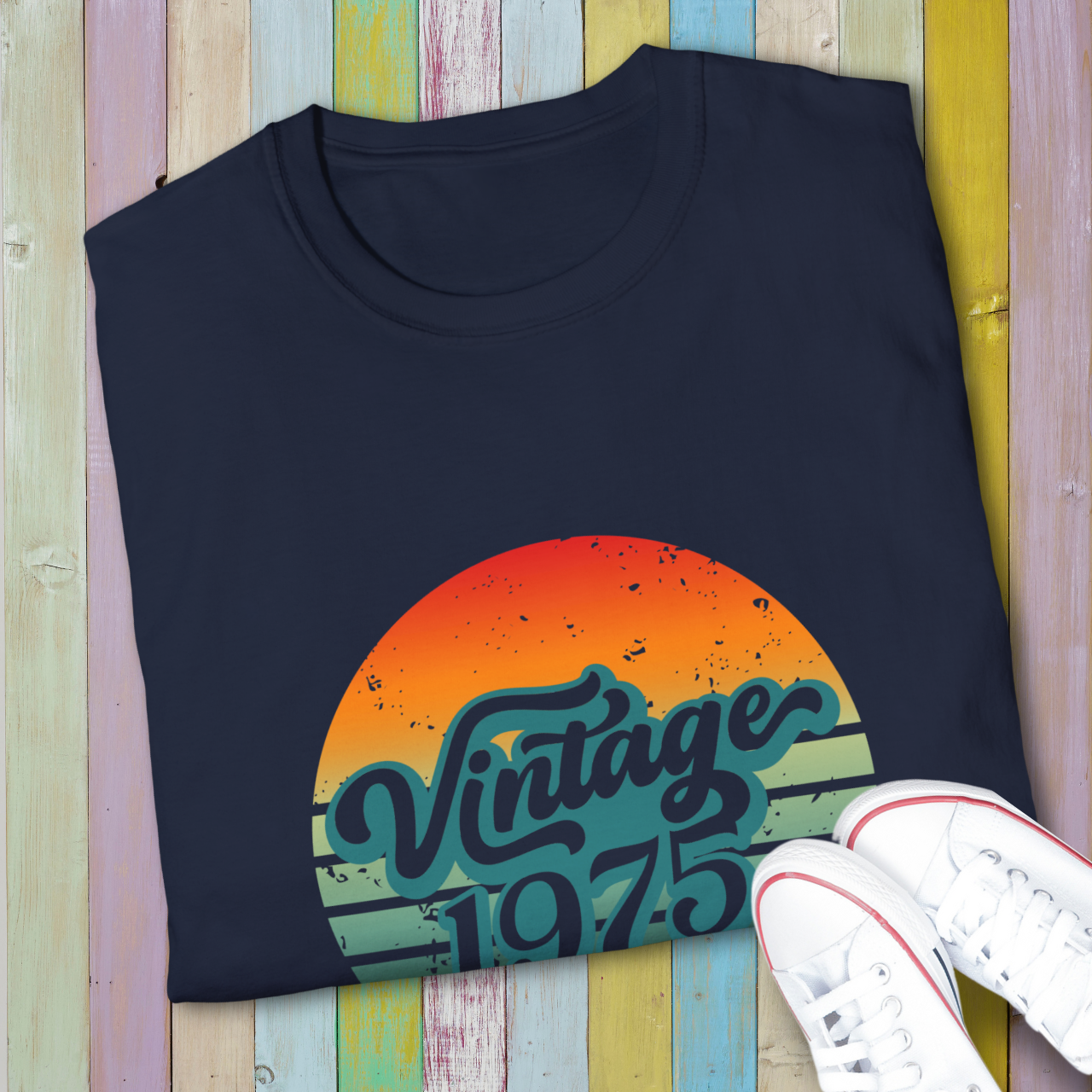 Vintage 1975 T-Shirt Retro 50th Birthday Gift Born in 1975 Classic 70s Style Graphic Tee