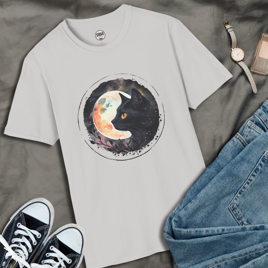 Black Cat in the Moonlight T-Shirt - Witchy Lunar Glow Tee