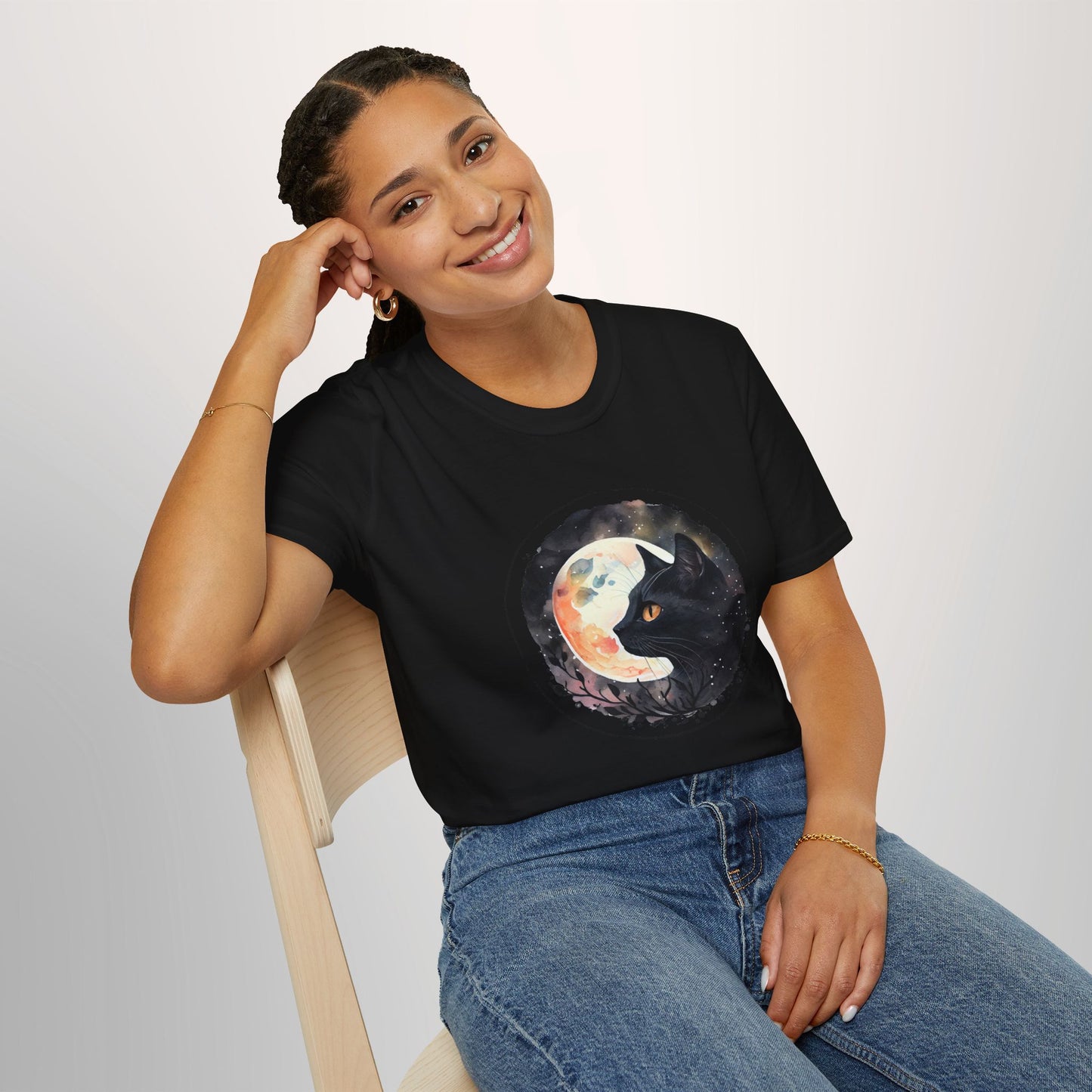 Black Cat in the Moonlight T-Shirt - Witchy Lunar Glow Tee