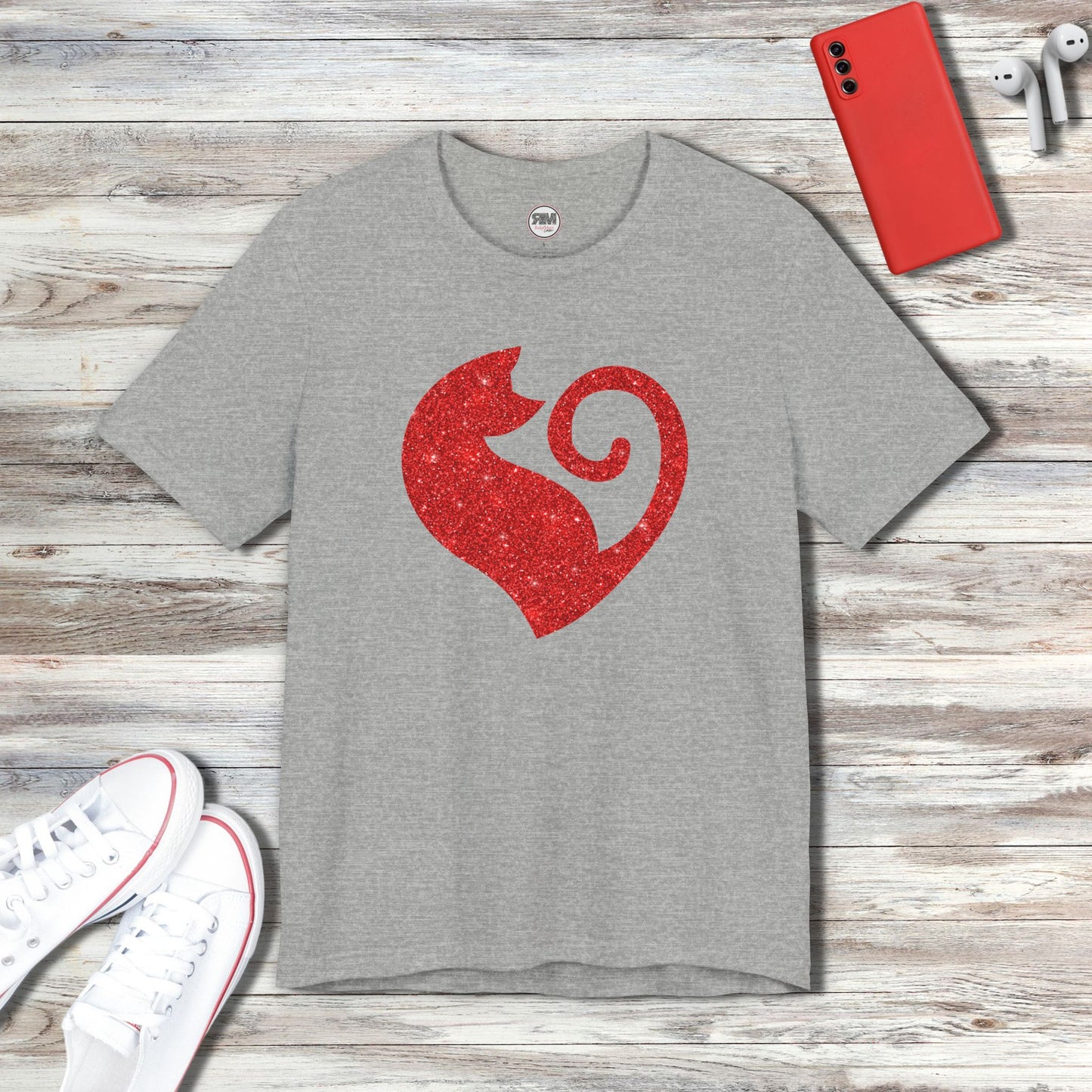 Camiseta con diseño de corazón de gato y purpurina roja