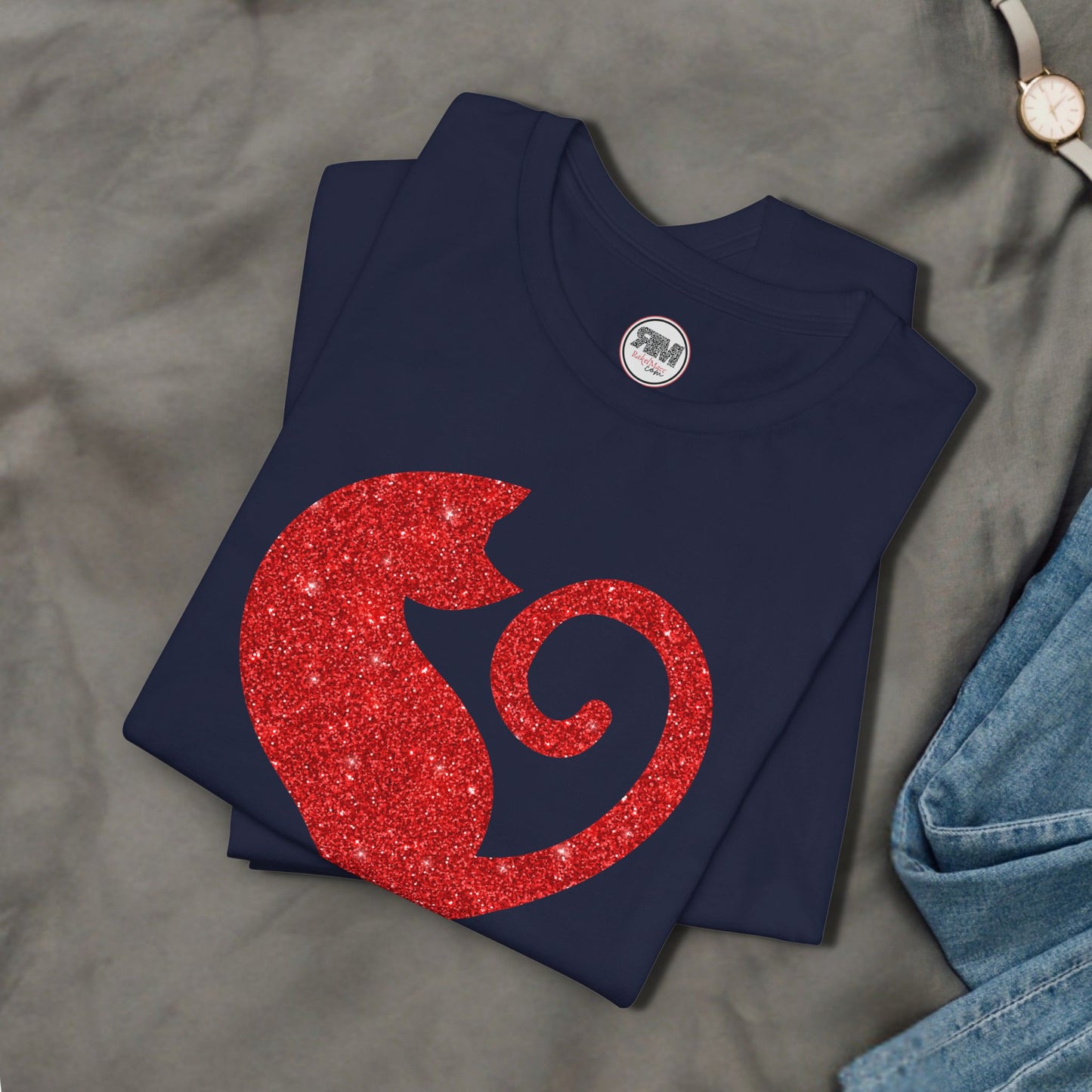 Camiseta con diseño de corazón de gato y purpurina roja