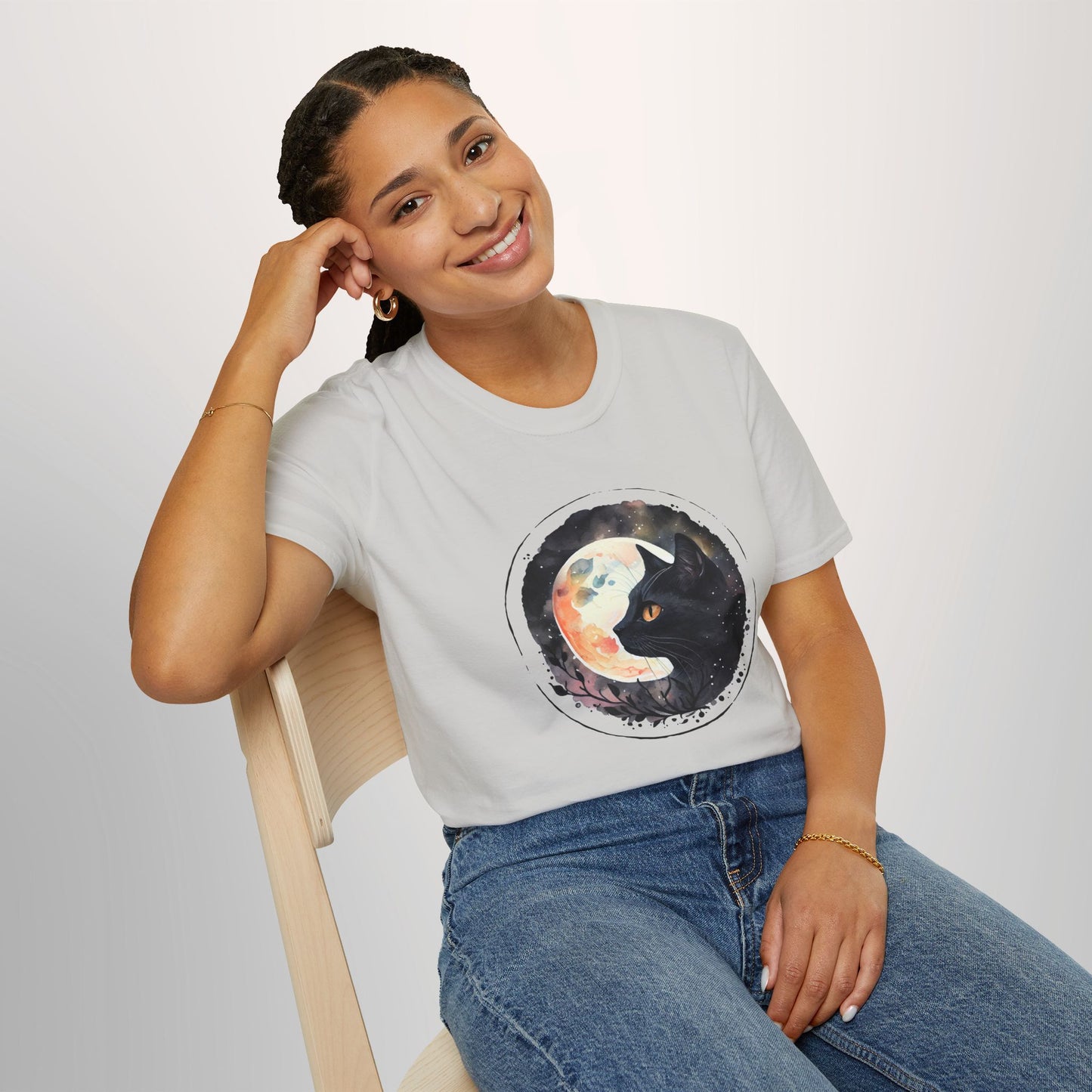 Black Cat in the Moonlight T-Shirt - Witchy Lunar Glow Tee